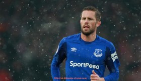 88看球网-当前意甲球队战术风格分类：控球派、防反派与逼抢派对比